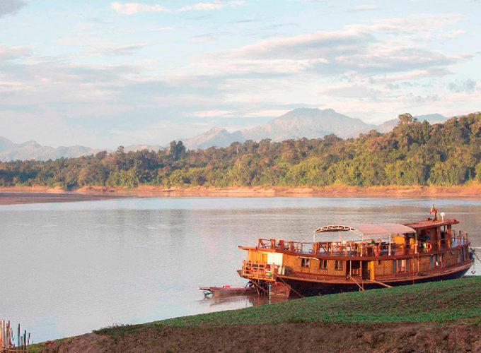 Bagan river cruise - Best of Bagan 9 Days