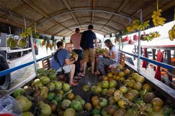 Cai Be Floating market