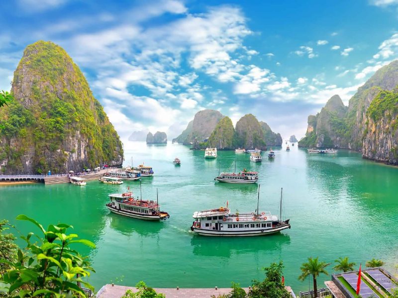 Cruise in Ha Long Bay in Golden Triangle Exploration Tour - Find My River Cruise