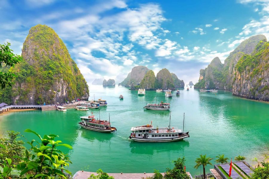 Cruise in Ha Long Bay in Golden Triangle Exploration Tour - Find My River Cruise