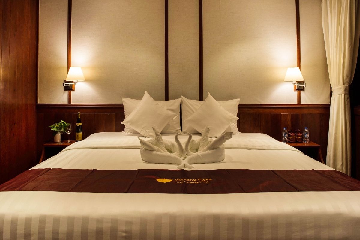 Mekong Eyes Explorer Cruise tour package