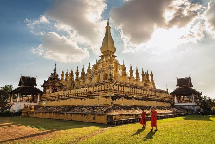 Mekong River Cruise-Pha That Luang