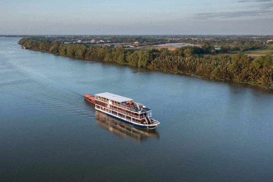 Mekong River Cruise to Angkor Temper