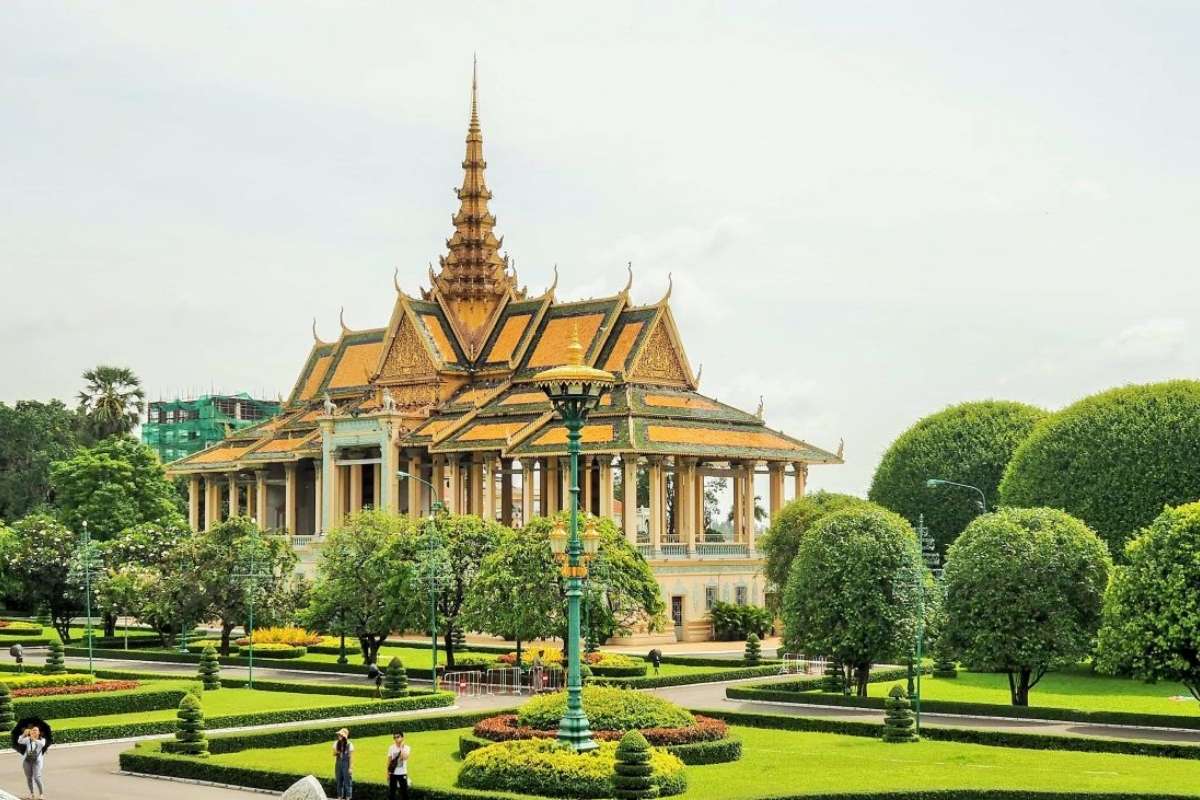Phnom Penh to Siem Reap river cruise lines