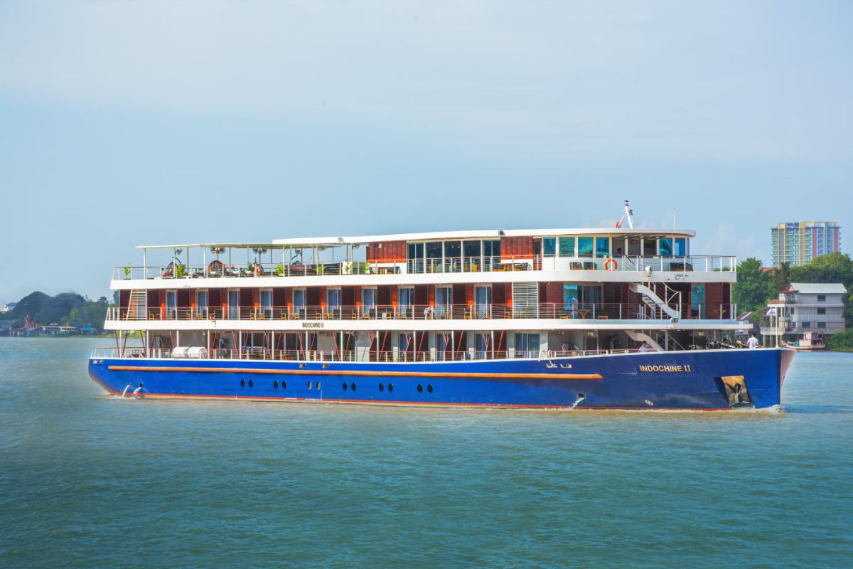 RV Indochine II river cruise tour package