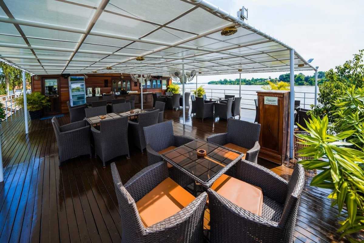 RV Indochine river cruise tour package