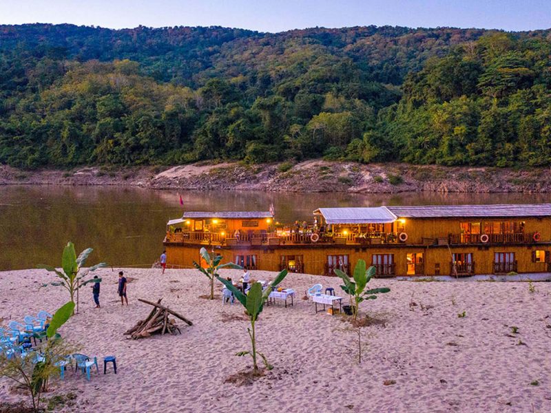 Laos cruise tour